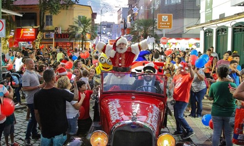 Vila do Noel é inaugurada em Angra dos Reis